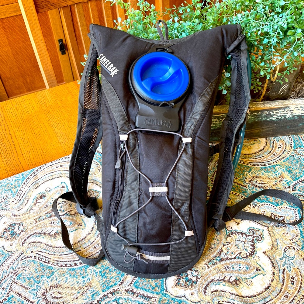 Camelbak hydration backpack bladder hiking outdoors
